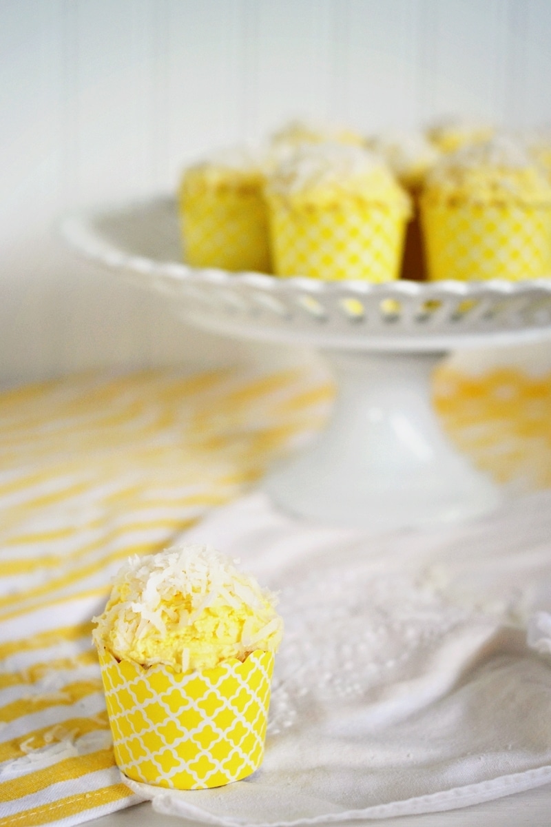 Coconut-Cupcakes-@LittleFiggyFood-#CoconutHappy