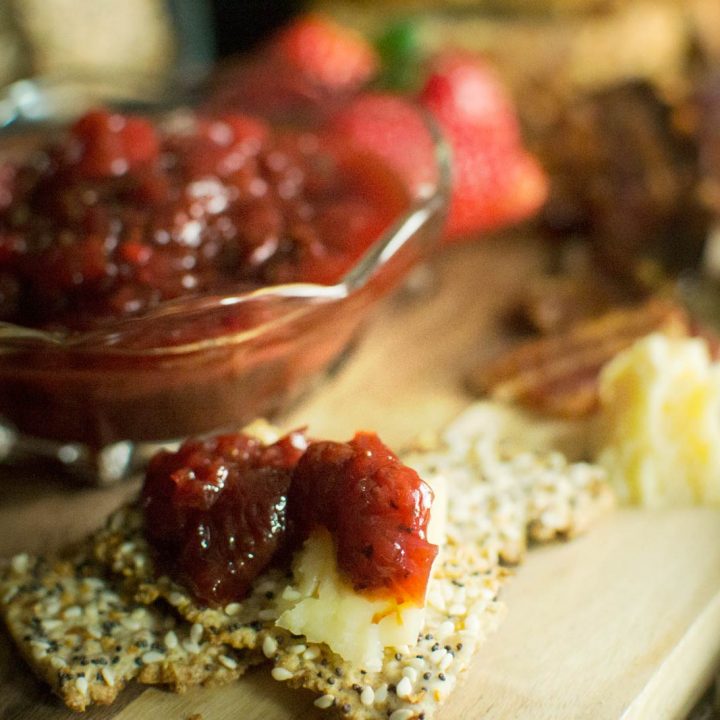 Strawberry Balsamic Jam - Cheeseboard for Two #tutorial