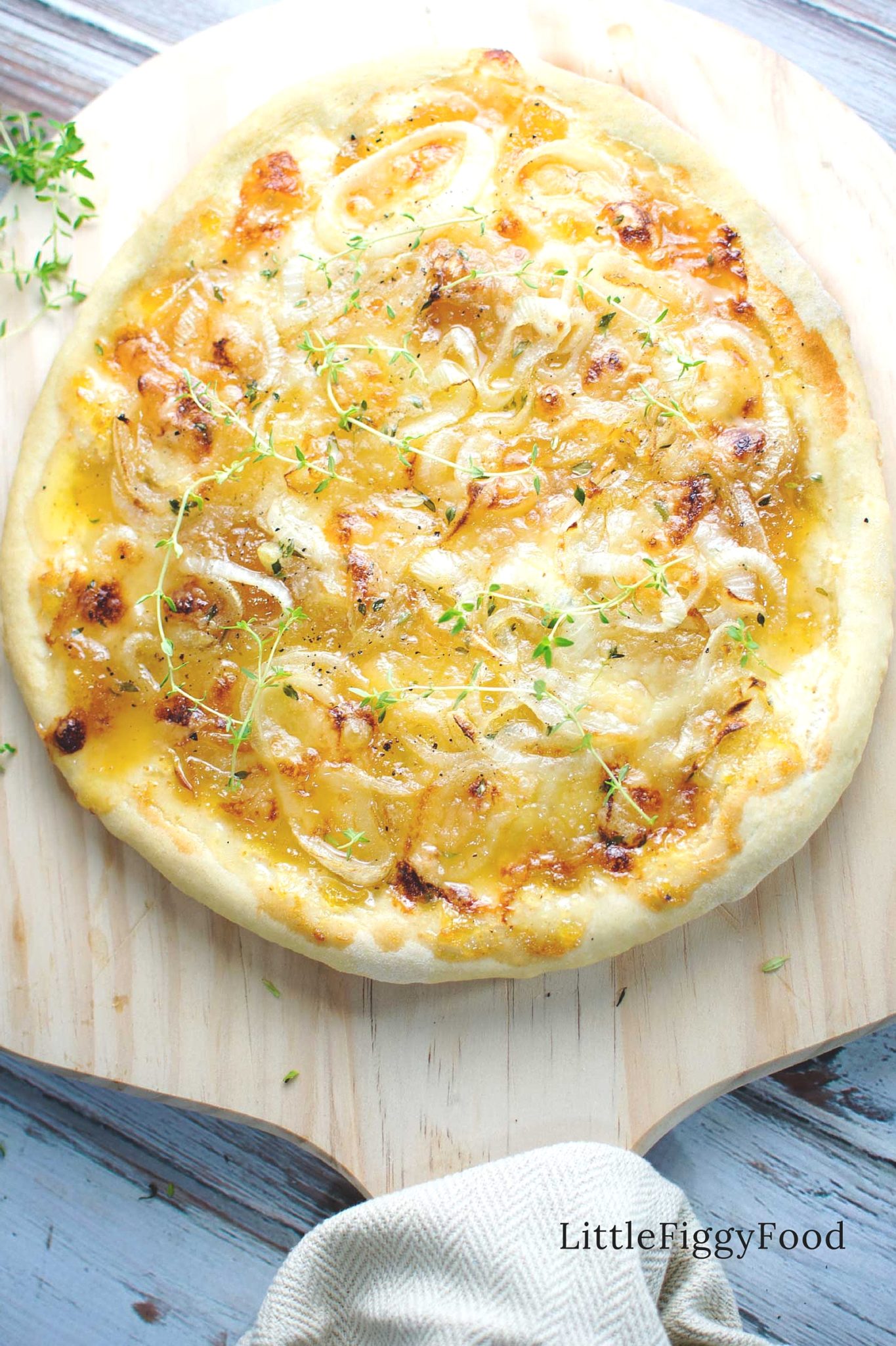 Caramelized Onion with Brie & Fig Pizza! Seriously! When the kids chow down on pepperoni, you can 