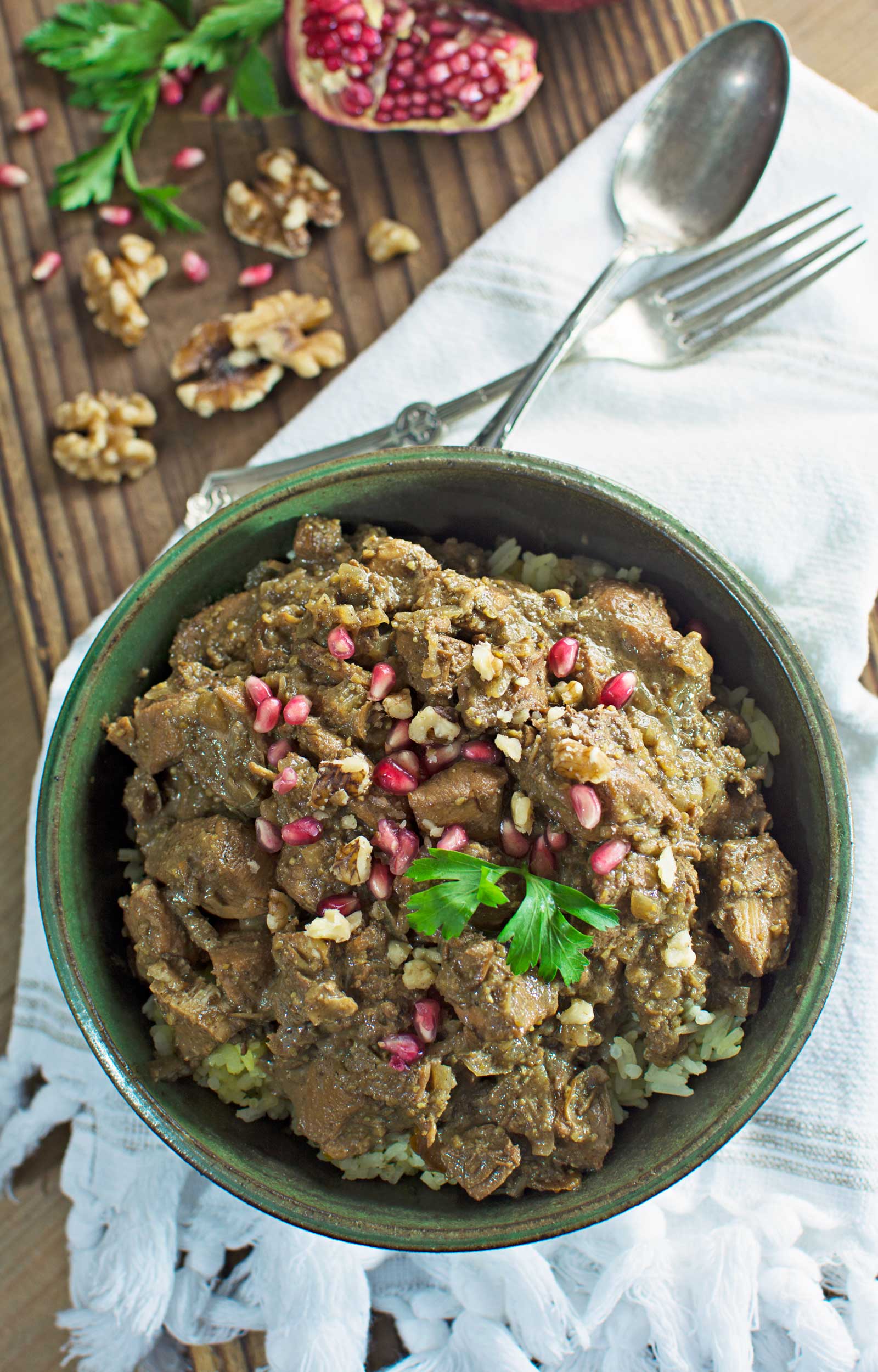 Fensenjan, an Iranian Walnut Pomegranate Chicken Stew, perfect served with flat bread or your favorite rice. Recipe at @LittleFiggyFood