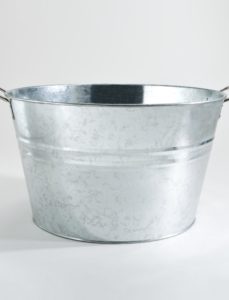 galvanized-drink-bucket