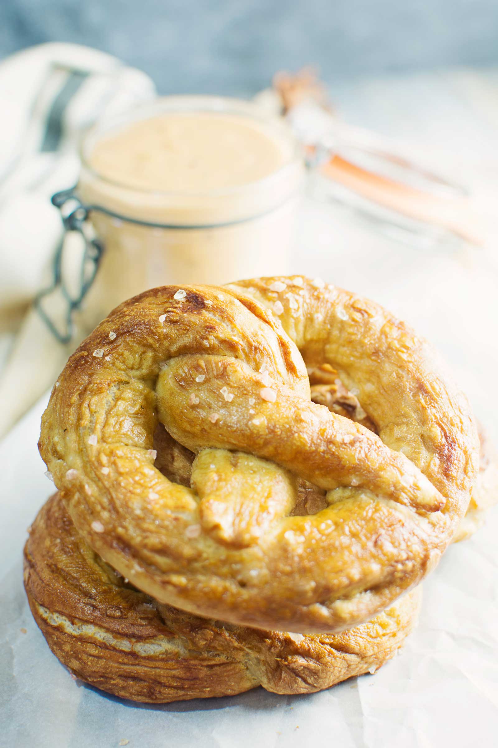 Homemade Pretzels! Soft, buttery with a perfectly chewy crust. Perfect for a snack or party food any time. Recipe @LittleFiggyFood