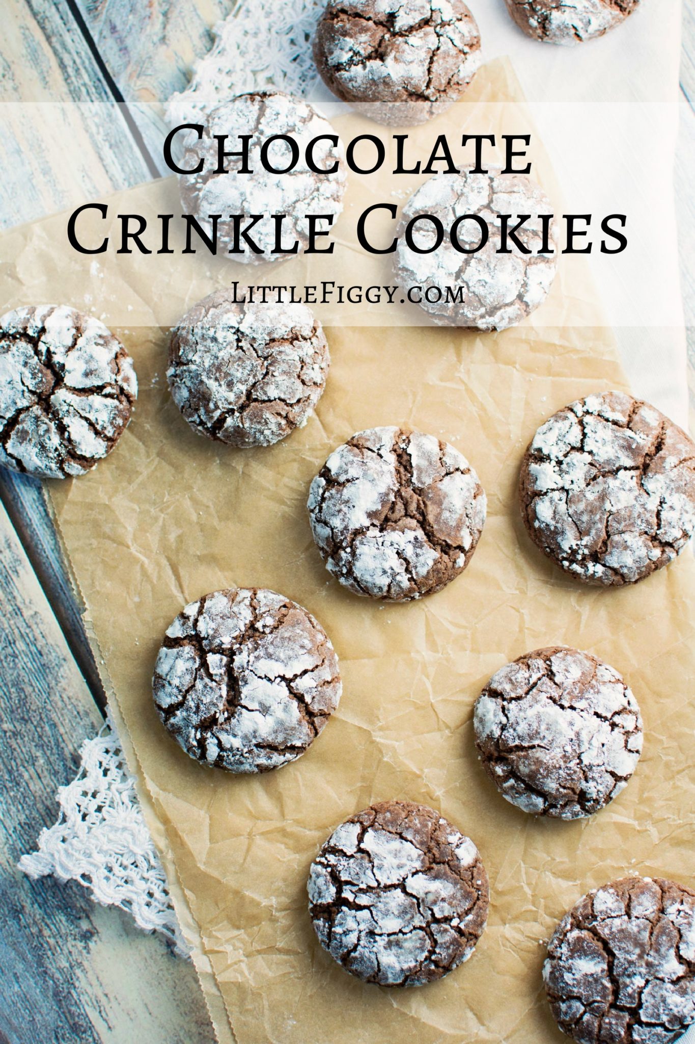 Chocolate Crinkle Cookies! Great anytime, to give as a gift from the kitchen or just because. Recipe @LittleFiggyFood