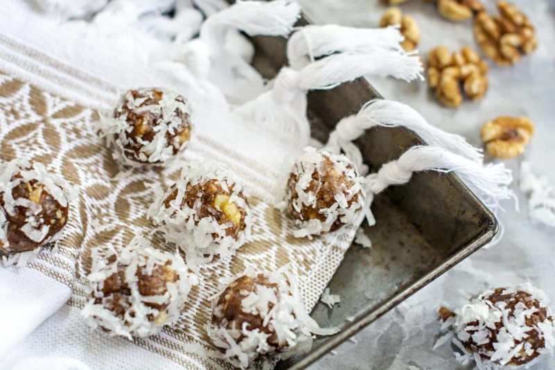 Tempting little sweet bites, Honey Dates and Walnut Bites, great on the go or anytime of day. Recipe at Little Figgy Food