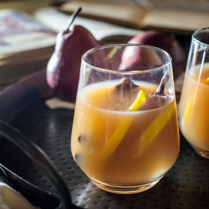 Mulled Pear Hard Cider Cocktail Recipe