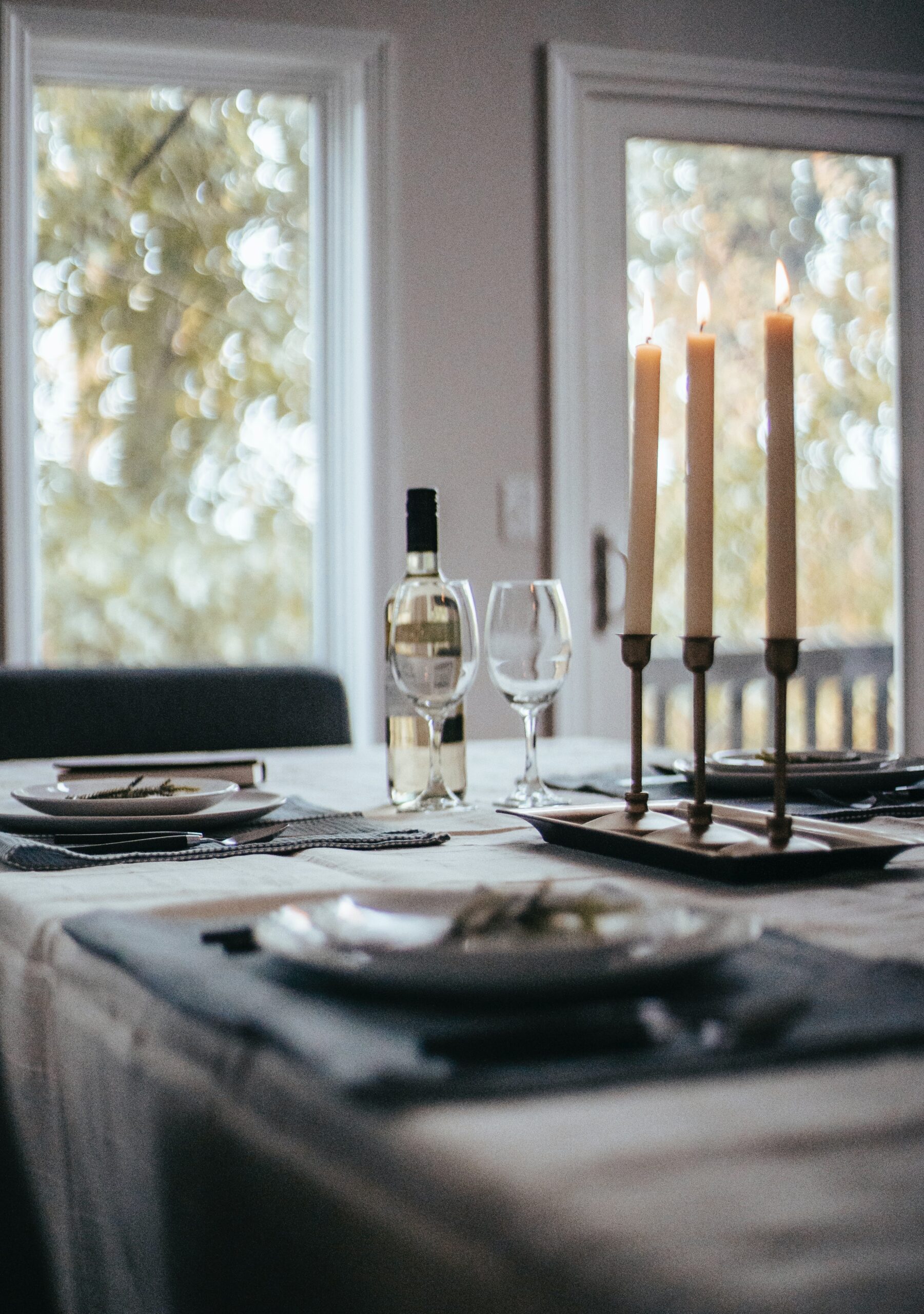 How to host a dinner party